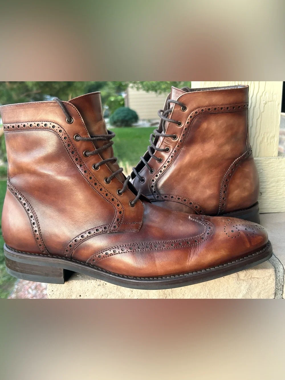 Excellent! Mens THURSDAY BOOT Company WINGTIP Burnished Leather Dress Boot 10.5